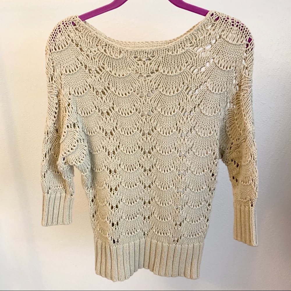 💙🌸LOFT 3/4 Crocheted Sweater